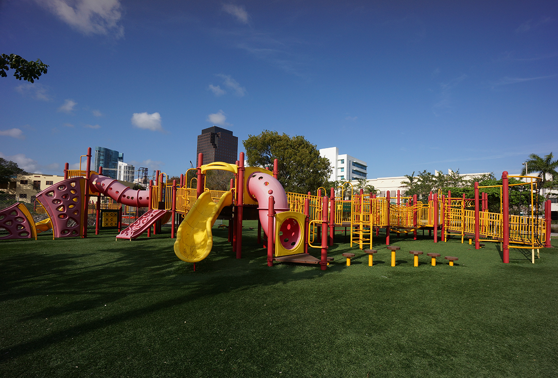 Playground 1 версия